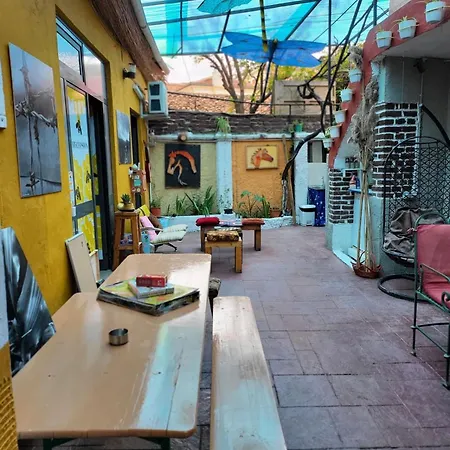 Hoja Hostel