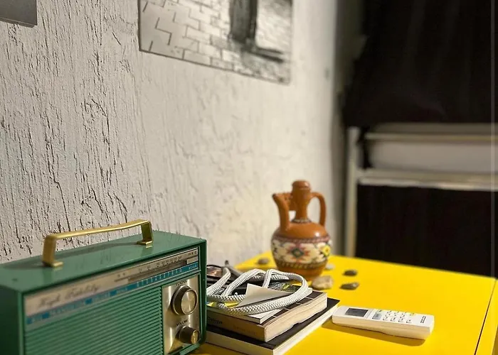 Hoja بيت شباب